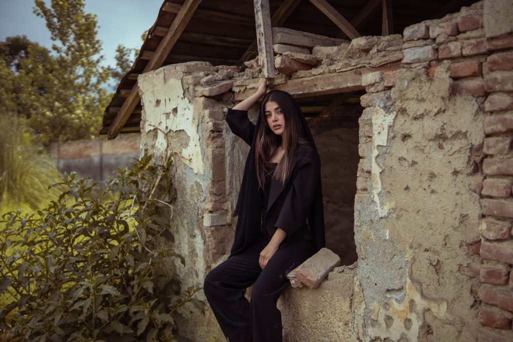 Female Freelance Model